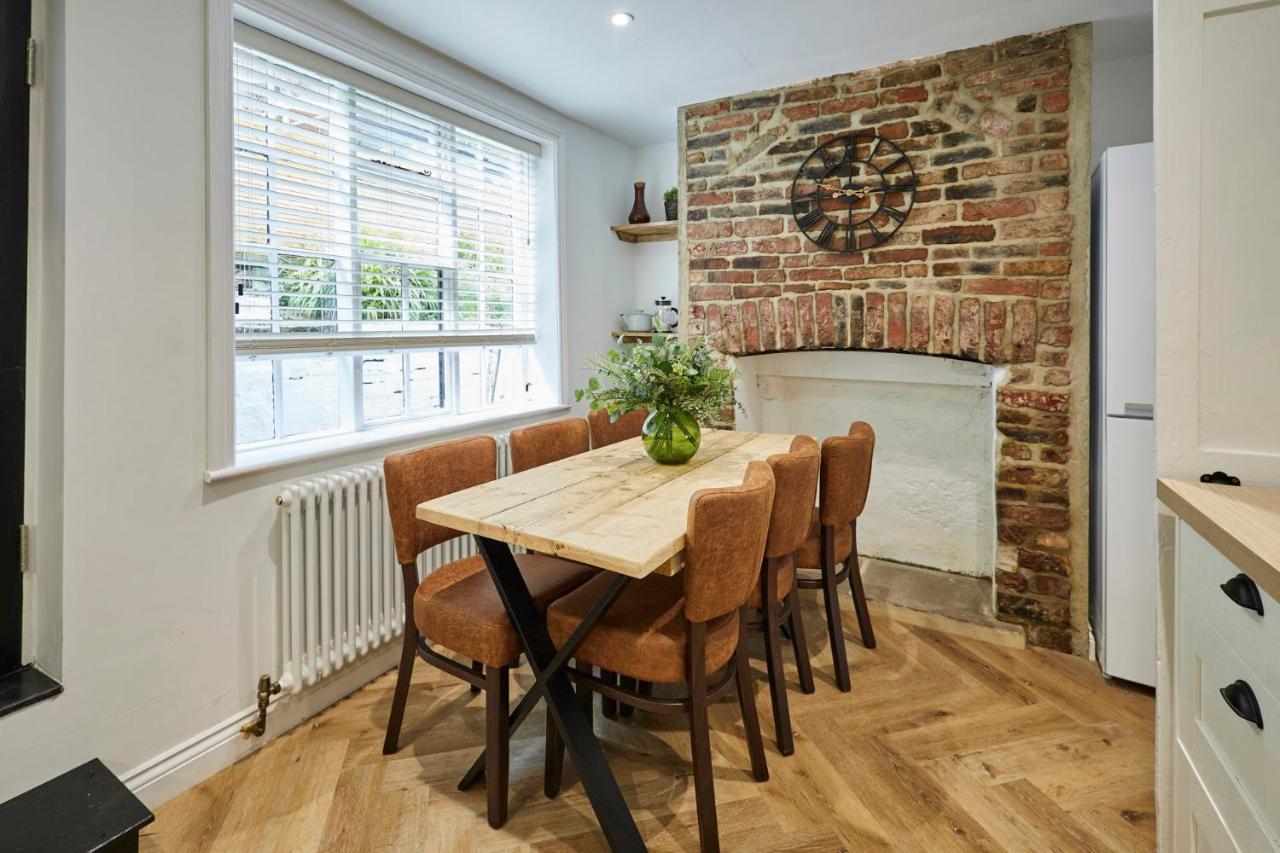 Host & Stay - Cragg Cottage Whitby Bagian luar foto