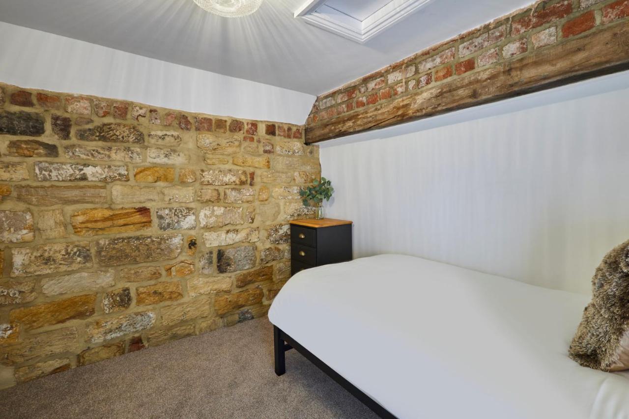 Host & Stay - Cragg Cottage Whitby Bagian luar foto